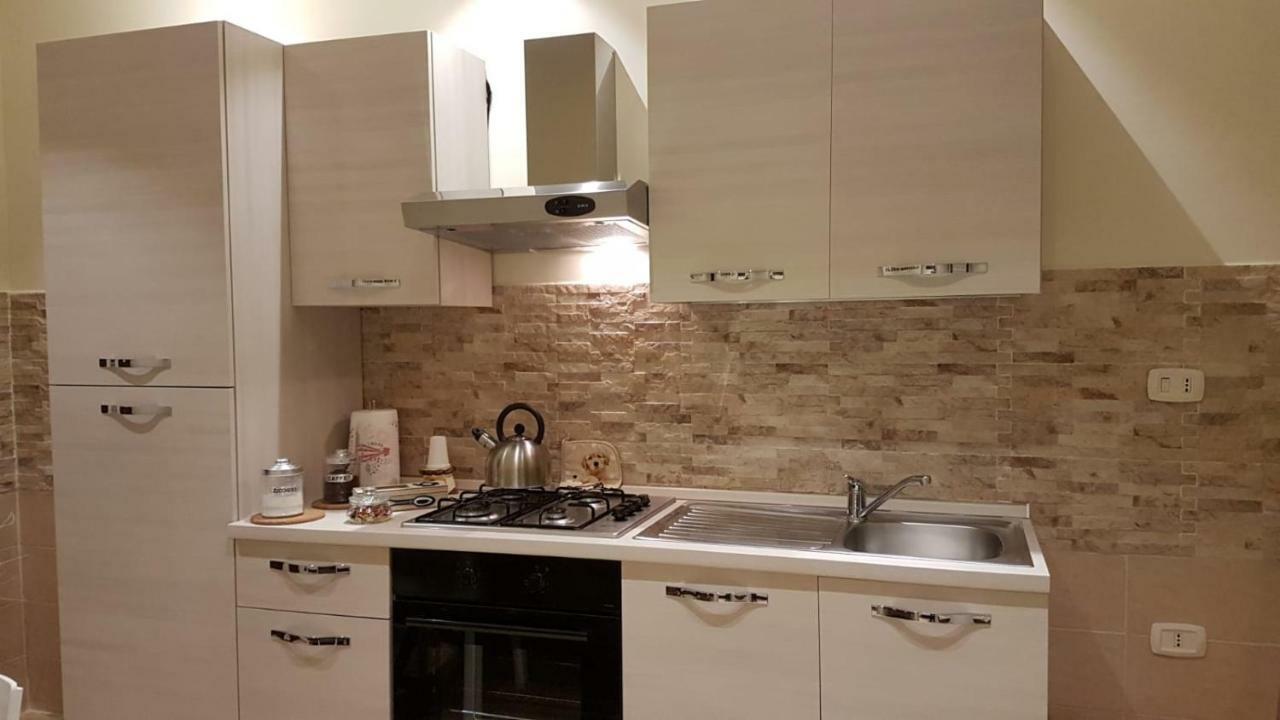 Ilemony Apartment เนเปิลส์ ภายนอก รูปภาพ