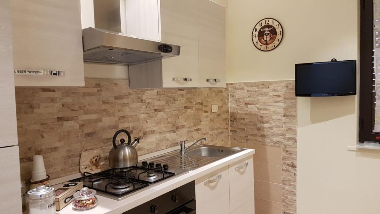 Ilemony Apartment เนเปิลส์ ภายนอก รูปภาพ